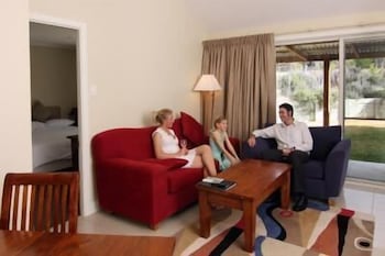 Moore Park Apartments - South Australia Travel 0