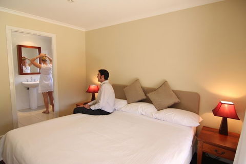 Moore Park Apartments - South Australia Travel 3