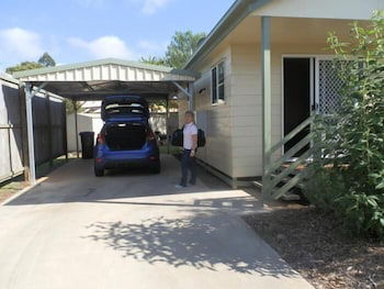 Pepper Tree Cabins - South Australia Travel 1