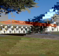 Moon River Motor Inn - South Australia Travel