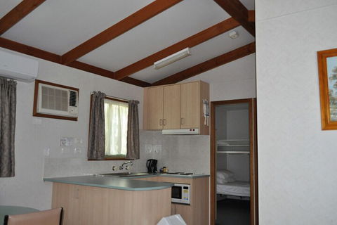 Amaze N Things Holiday Park & Motel - South Australia Travel 6