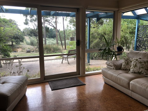 Countryside Connections Spa Cottage - South Australia Travel 3