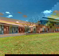 Bushmans Motor Inn - South Australia Travel