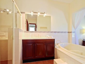 Wine And Roses B&B - South Australia Travel 4