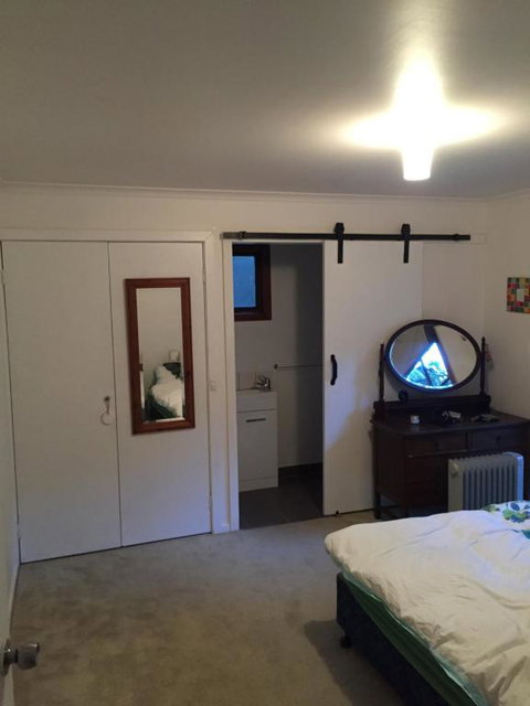 Warburton Holiday House - South Australia Travel 6