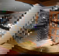 Sleepy Hill Motor Inn - South Australia Travel