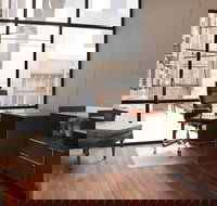 Kangaroo Inn - Hostel - South Australia Travel