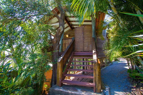 1770 Beach Shacks - South Australia Travel 0