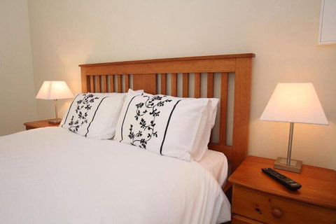 Richmond Coachmans Rest - South Australia Travel 7