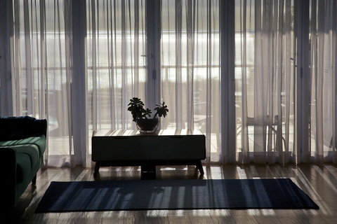 Penguin Beachfront Apartments - South Australia Travel 6