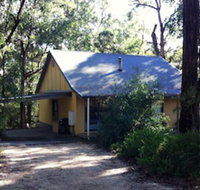 Idyllic Retreat For 4 People in Beautiful Otway Ranges Recharge  Refresh in Hot Tub
