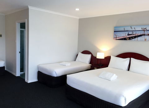 Hilton Motel - South Australia Travel 5