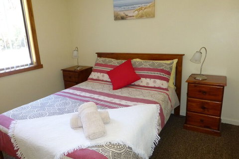 Eagles Rise Tasmania - South Australia Travel 6