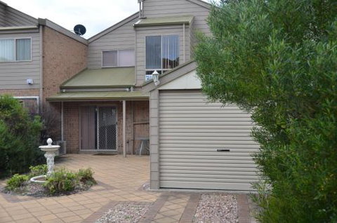 Arcadia Landing - South Australia Travel 6