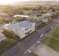 Port Elliot Beach House YHA Hostel - South Australia Travel
