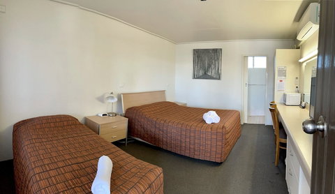 Rustyâ€™s Motel - South Australia Travel 1