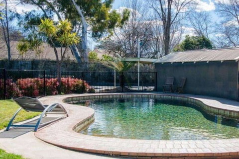 Central Caleula Motor Lodge - South Australia Travel 1