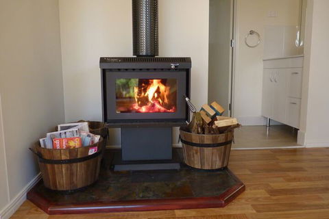 Bellthorpe Stays - South Australia Travel 5