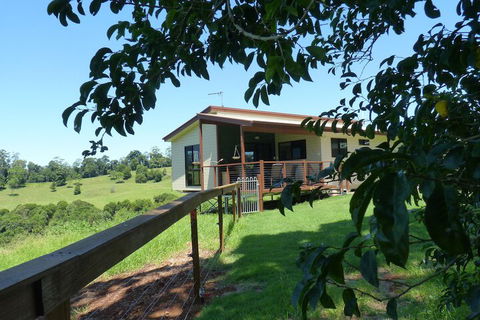 Bellthorpe Stays - South Australia Travel 6