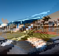 Bowen Inn Motel - South Australia Travel