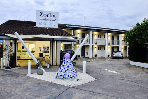 Zorba Motel - South Australia Travel 4