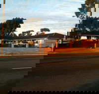 Cobar Town and Country Motor Inn - South Australia Travel