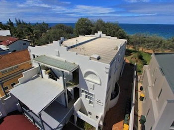 Sandcastles On The Beach Bargara - South Australia Travel 1