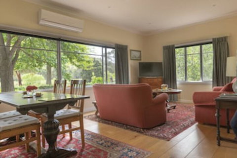 Glenlowren - South Australia Travel 0