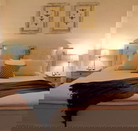 Queen's Cottage Bed and Breakfast Barossa Valley - South Australia Travel