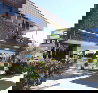 Macintyre Motor Inn - South Australia Travel