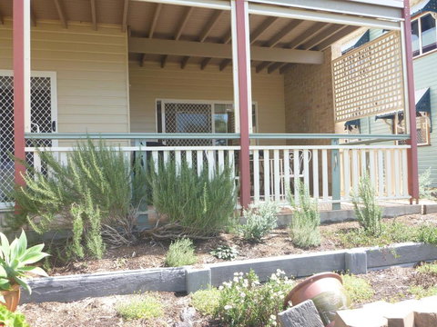 The Friendly Chat Bed & Breakfast - South Australia Travel 5