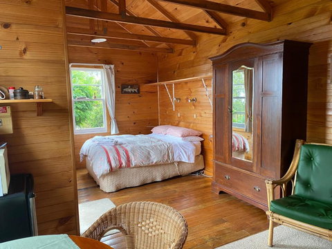 Protea Hill - South Australia Travel 1