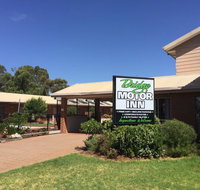 Bridge Motor Inn - South Australia Travel
