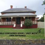 RJs Bed & Breakfast - South Australia Travel 0