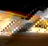 Newman Hotel - South Australia Travel