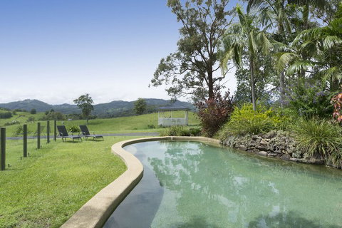Hillcrest Mountain View Retreat - South Australia Travel 1