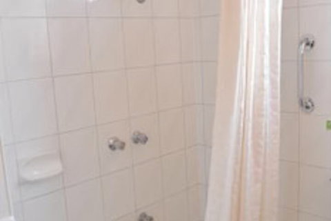 Nunawading Motor Inn - South Australia Travel 6