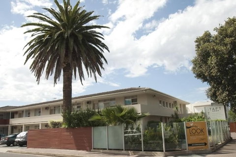 Taft Motor Inn - South Australia Travel 1