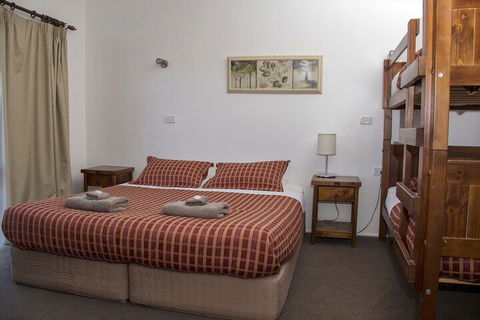 Delatite Apartments Timbertop & Fir - South Australia Travel 6