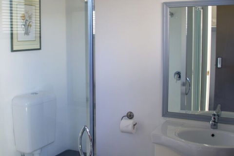 Delatite Apartments Timbertop & Fir - South Australia Travel 5