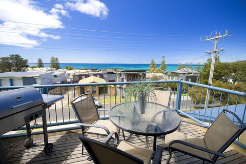 Lorne Ocean Sun Apartments - South Australia Travel 5