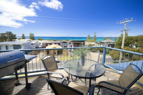 Lorne Ocean Sun Apartments - South Australia Travel 0