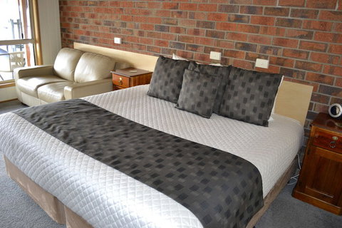 Ararat Motor Inn - South Australia Travel 5