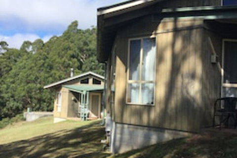 Jenolan Cabins - South Australia Travel 0