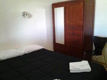 Hotel Boston - South Australia Travel 6