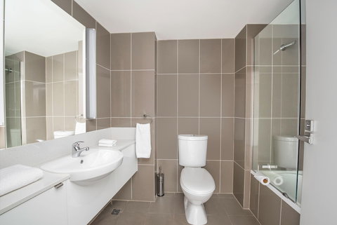 Mantra Collins Hotel - South Australia Travel 6