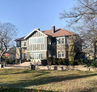 Lindsay House Country Hotel - South Australia Travel