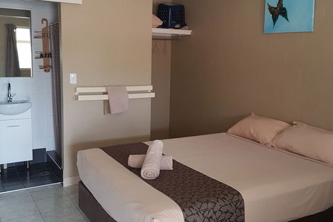 Beagle Motor Inn - South Australia Travel 6