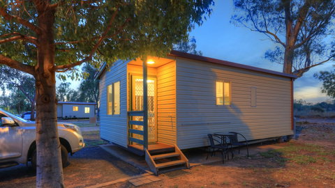 Cobar Caravan Park - South Australia Travel 3