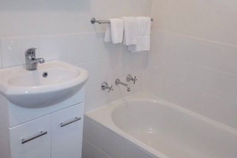 Millicent Motel - South Australia Travel 3